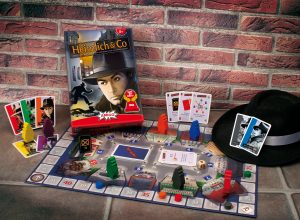Heimlich & Co.: Spieleschachtel und Spielbrett inklusive Agentenhut