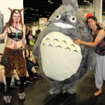 Aladdin umarmt Totoro
